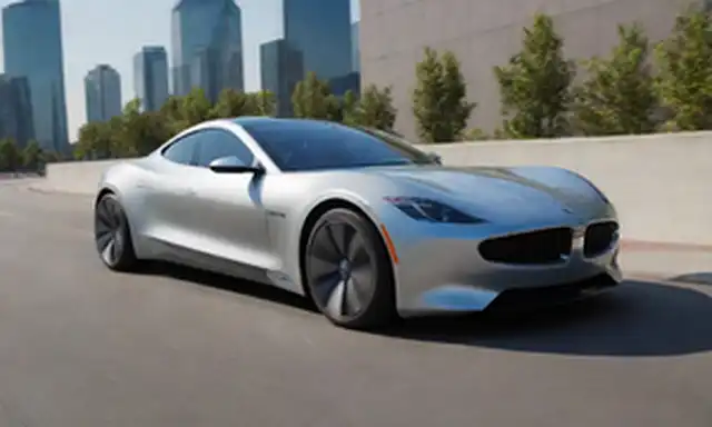 coche eléctrico, diseño elegante, concepto futurista, fondo de paisaje urbano, día soleado, curvas suaves, estilo minimalista, logotipo de Fisker, líneas atrevidas, tecnología innovadora, conducción autónoma, puerto de carga, techo de vidrio panorámico, interior de lujo, panel de alta tecnología, características avanzadas, movilidad sostenible, ecológica, amigable con el medio ambiente